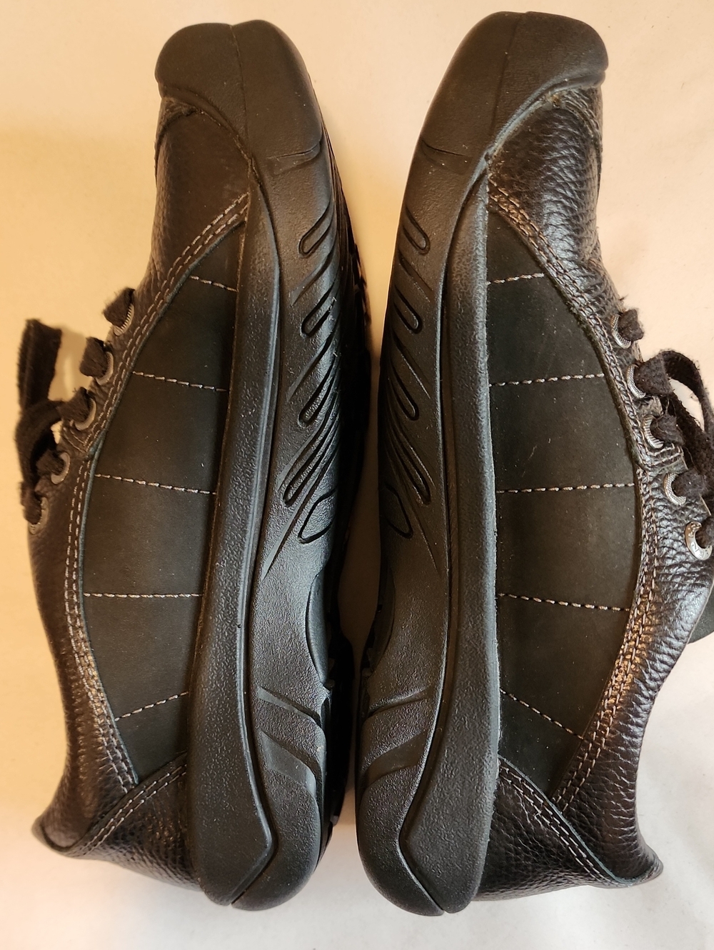Keen Presidio Magnet Black Leather Suede Outdoor Casual Trail Women's size 8 - Picture 4 of 9